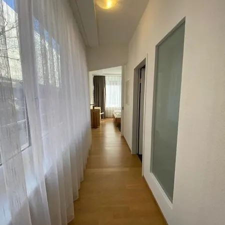 Fantastic 1 Bedroom Flat In The Center - West 7 Zurich