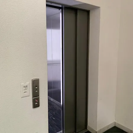 Fantastic 1 Bedroom Flat In The Center - West 7 Apartment